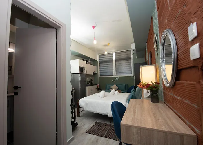 Kk75corner Rizzo * 塞萨洛尼基