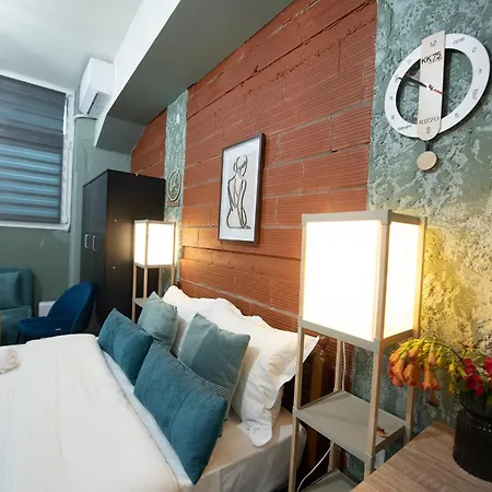 Daire Kk75corner Rizzo *
